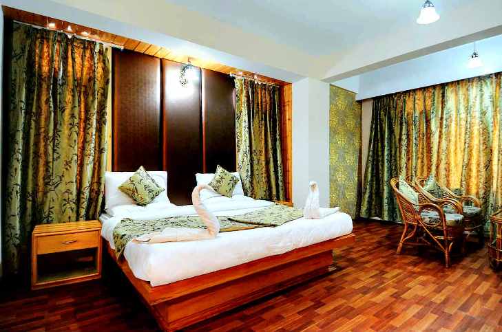 Hotel Royal Batoo Srinagar