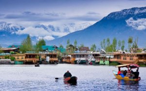 Srinagar Tour Package For Family & Couples